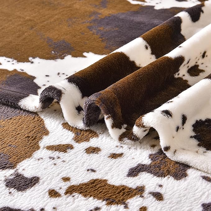 Bnuitland Brown Cow Print Flannel Throw Blanket (50x70 Inches), 300 GSM Double Sided Fuzzy Decor Blanket for Bed/Sofa/Couch/Lap, Super Soft Cozy Throw Gift for Adults and Kids