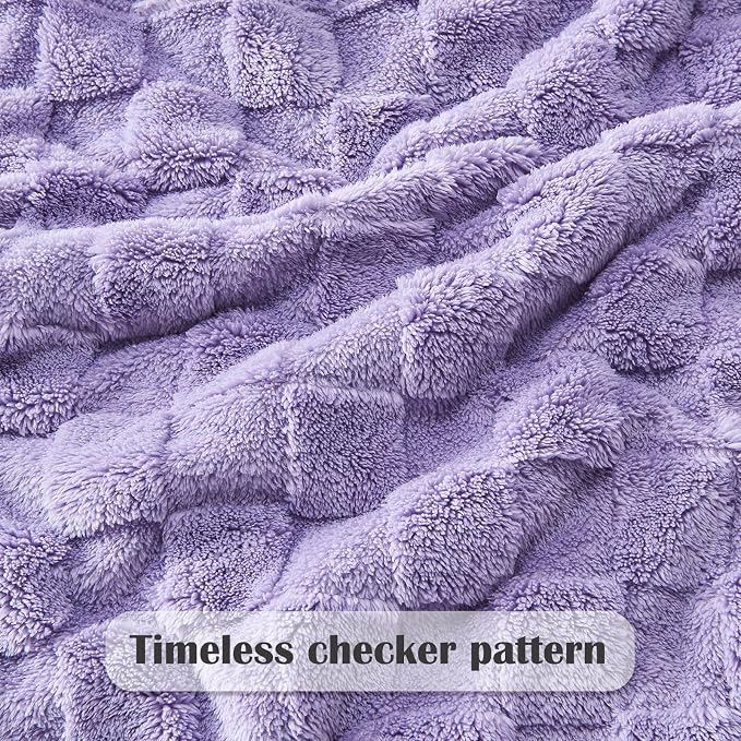 NEWCOSPLAY 3D Checkered Flannel Twin Blanket, Lavender Checkered, 60"x80" | Super Soft Cute Lightweight Decorative Premium Silky Fleece Blanket for Couch Sofa Bed, Gift for Women Men, All Season Use