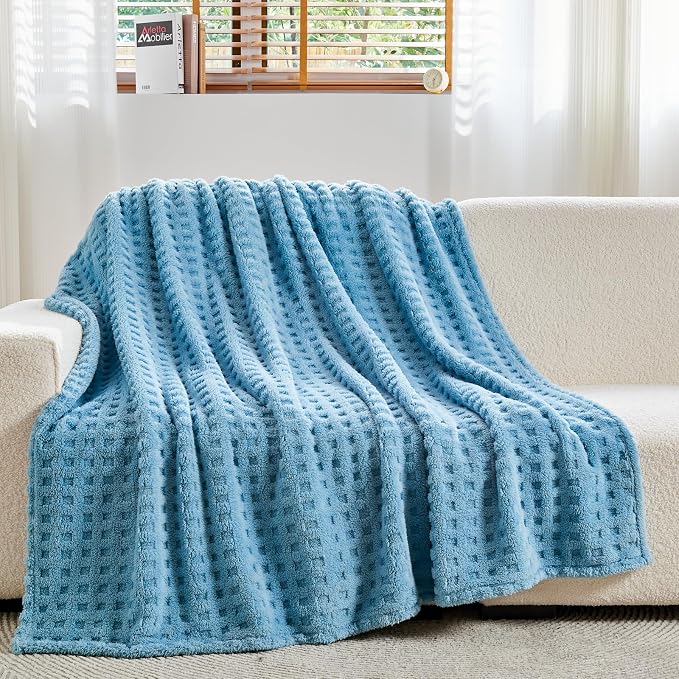 NEWCOSPLAY 3D Waffle Checkered Flannel Throw Blanket, Blue, 50"x70" | Super Soft Cute Lightweight Decorative Premium Silky Fleece Blanket for Couch Sofa Bed, Gift for Women Men, All Season Use