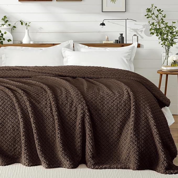 Exclusivo Mezcla Soft Fleece Queen Size Blanket for Bed, Coffee | Jacquard Lightweight Cozy Bed Blanket, Breathable Decorative Fuzzy Textured All Season Use, 90x90 Inches