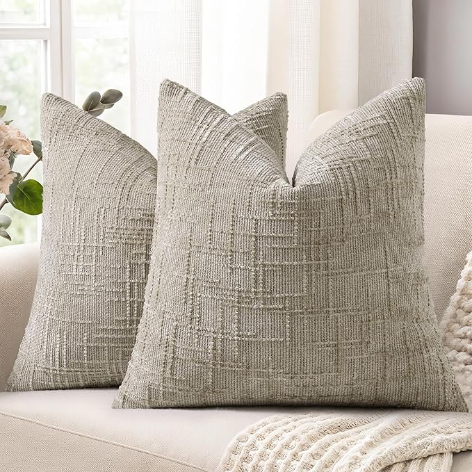 decorUhome Textured Chenille Throw Pillow Covers 20x20 Set of 2 Light Brown | Fall Modern Farmhouse Soft Cozy Slubby Couch Pillow Cases Boho Decorative Pillow Cases for Bed Sofa Living Room Home Decor