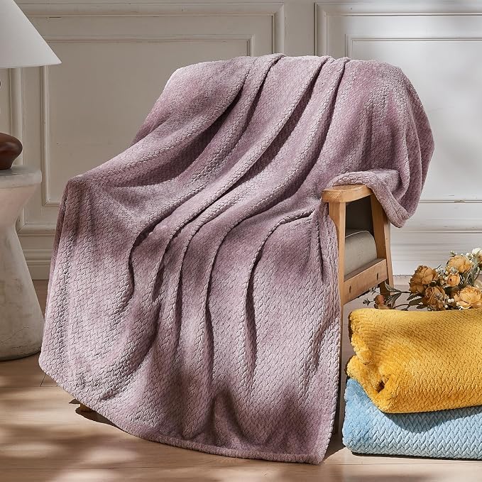 NEWCOSPLAY Fleece Leaves Pattern Throw Blanket, Light Purple, 50"x60" | Super Soft Throw Blanket, Lightweight Cozy Bed Sofa Blanket, Premium Silky Flannel Fleece, Travel Blanket for All Season Use