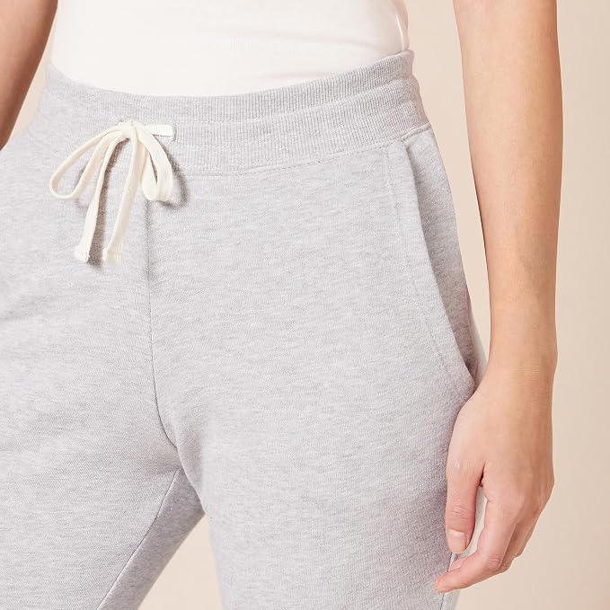 Amazon Essentials Women's Fleece Jogger Sweatpant (Available in Plus Size)