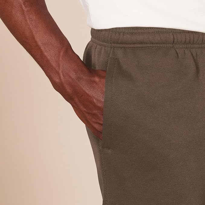 Amazon Essentials Men's Relaxed Straight Leg Fleece Open Bottom Sweatpant (Available in Big & Tall)