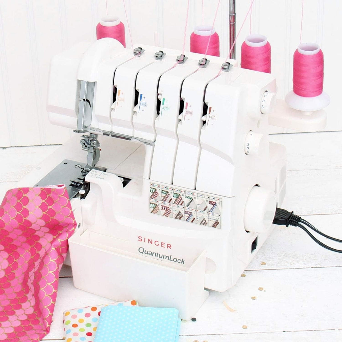 Wooly Serger Thread, Nylon 1000m, Pale Pink 9109 | Stretchy textured nylon serger thread for knits, swimwear, lingerie and soft seams. Great for loopers and coverstitch.