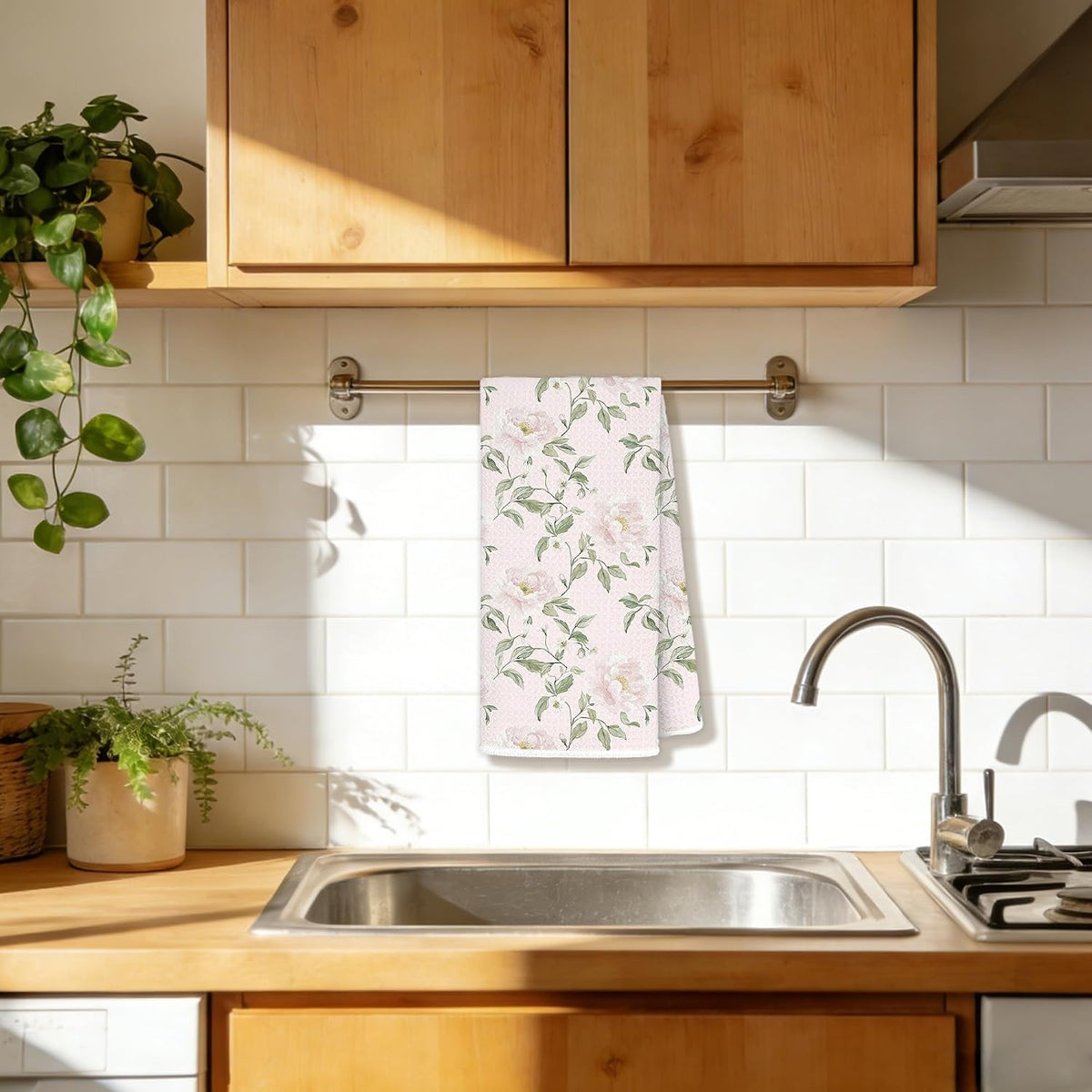 Spring Pink Peony Floral Kitchen Towels 16x24 in, Rustic Farmhouse Country Pink Flower Botanical Decorative Hand Tea Dish Towel for Girls Bathroom Kitchen