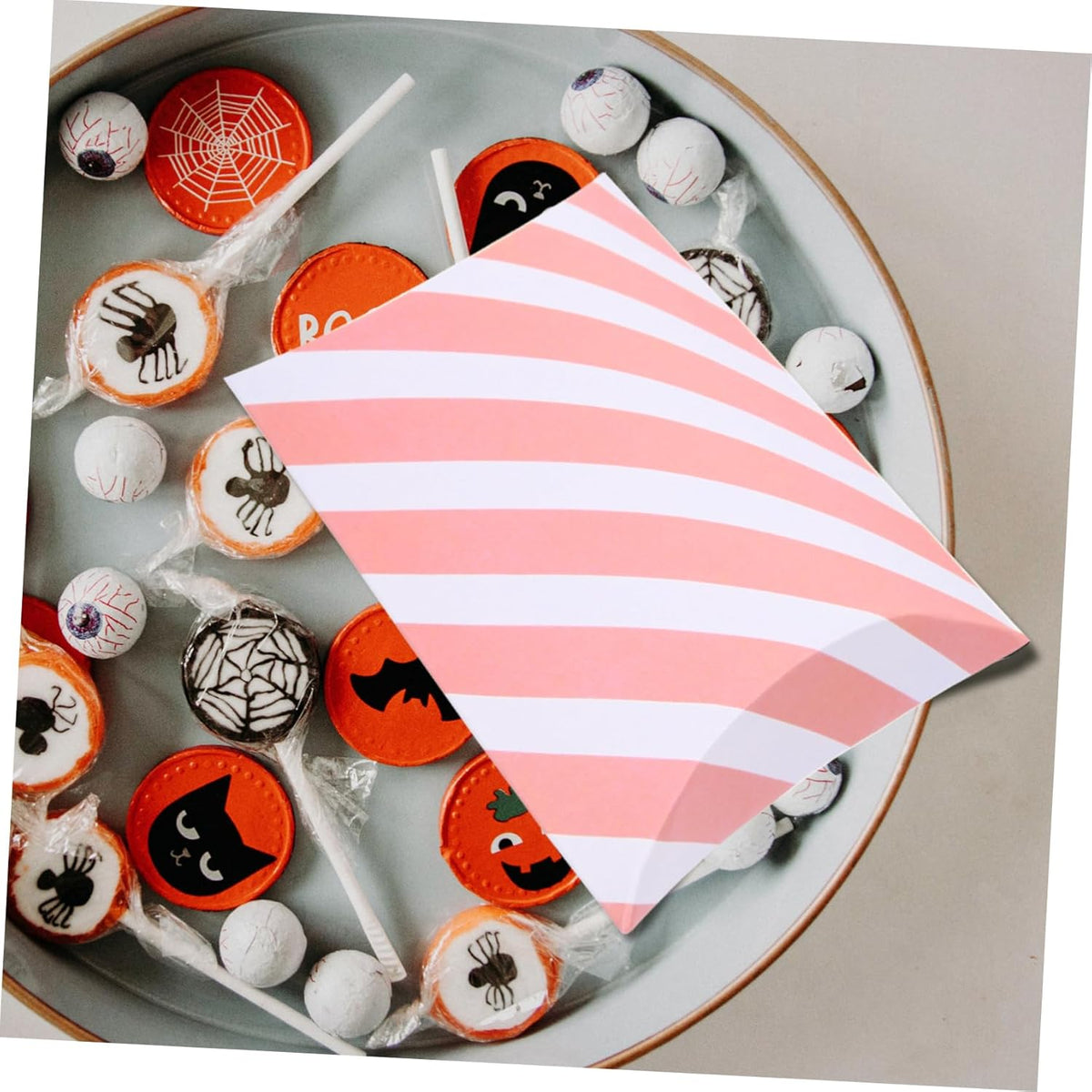 COLLBATH 20Pcs Pink Striped Gift Pillow Boxes for Snacks Candy Desserts Packaging Treat Boxes for Bakery Home Gift Shop Wedding Favor Party Supplies