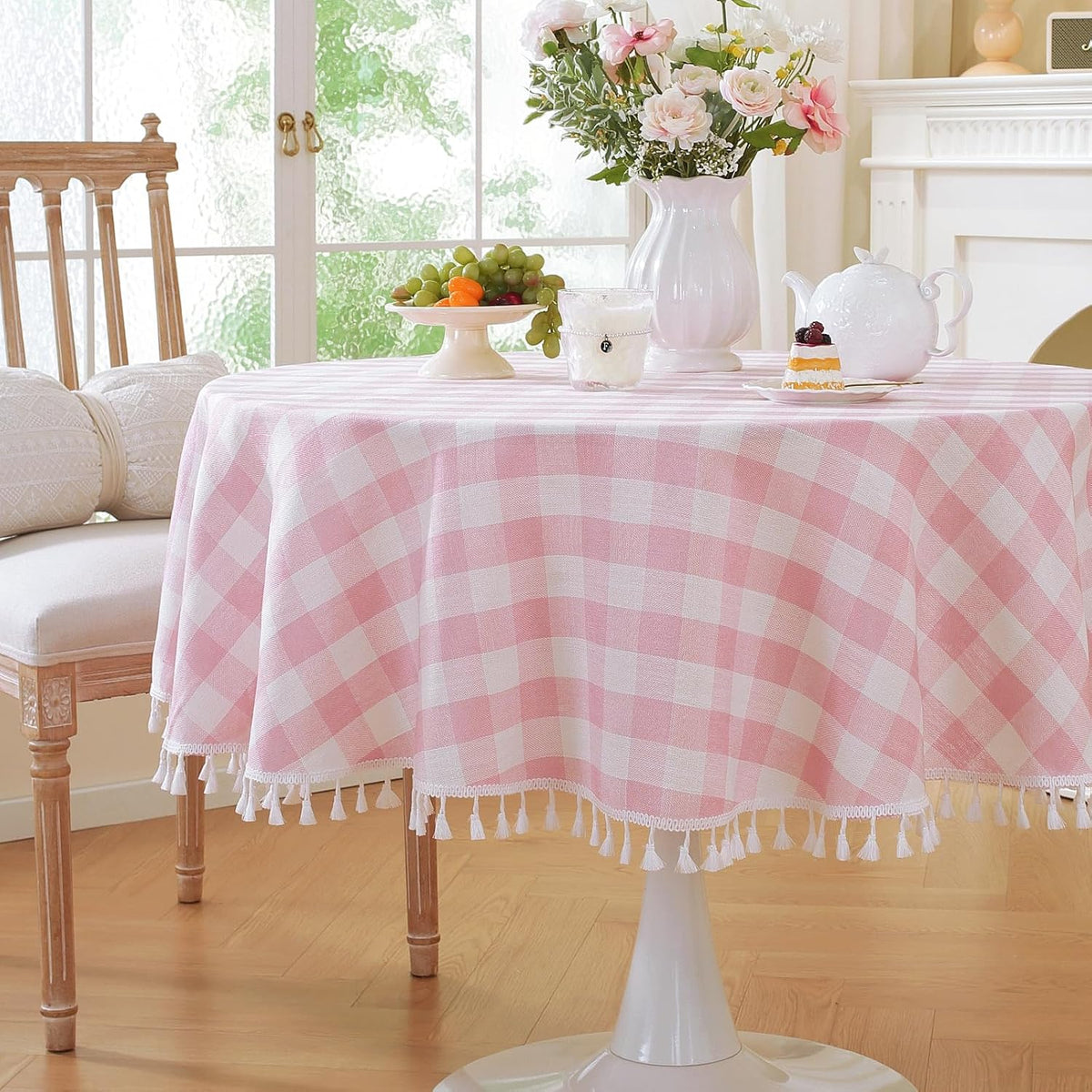 Spring Pink Checkered 60" Round Tablecloth (Fits 30-48" Table) Washable Buffalo Plaid Table Cloth with Tassel Cotton Linen Gingham Table Cover for Baby Shower, Pink, Round