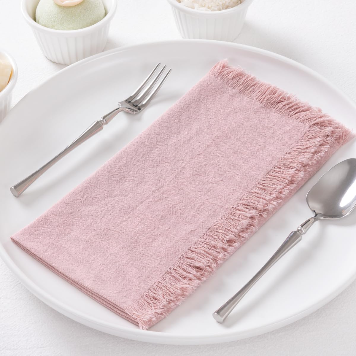 DeZerlor 12 Pack Pink Cotton Linen Napkins with Fringe Summer Cloth Napkins Set of 12 Boho Handmade Dinner Napkins Bulk for Wedding Bridal Baby Shower Parties, 17 x 17 Inches