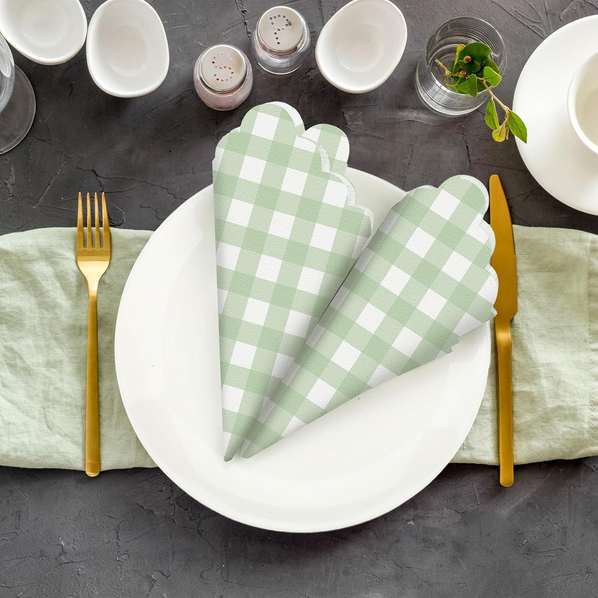 Seajan 100 Pcs Sage Green Gingham Cocktail Napkins Disposable 5x5 Inch Scalloped Edge Plaid Paper Napkins Checkered for Wedding Birthday Party Dinner Holiday Decorations