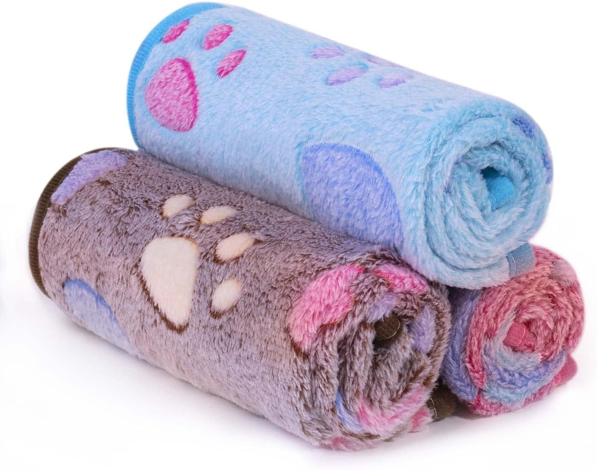 LeapSheep Pet Blankets for Dogs Cats - 3Pack Heart Pattern Super Soft Fluffy Dog Blankets for Small Medium Large Doggy Kitten (Heart, Small)