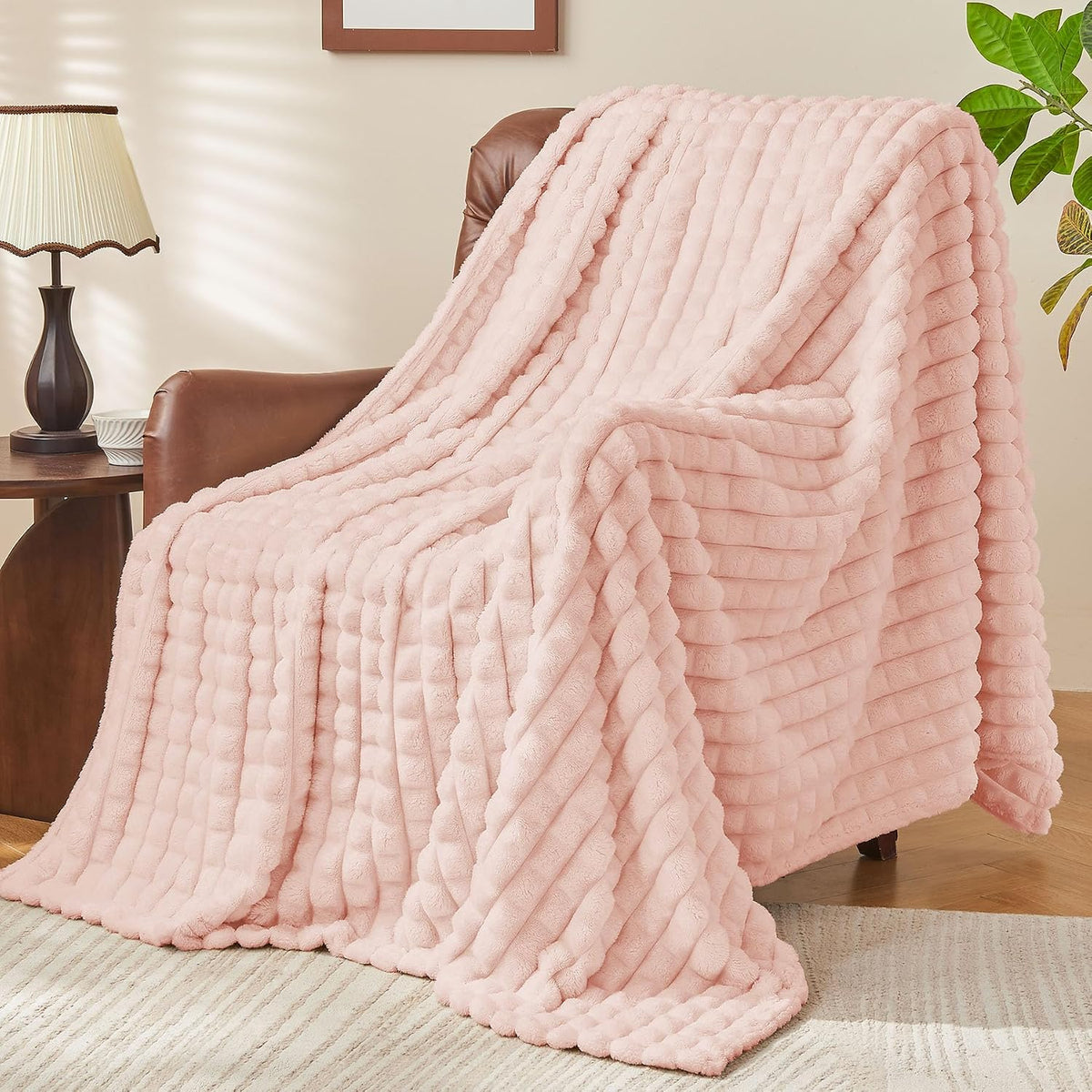 3D Checked Pink Fleece Throw Blanket for Couch, 50x60 Inches